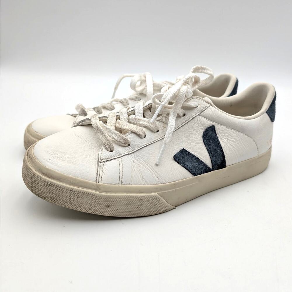 VEJA Campo Chrome Free Sneaker V-Logo Unisex White Leather Size US W11/M9 EU42